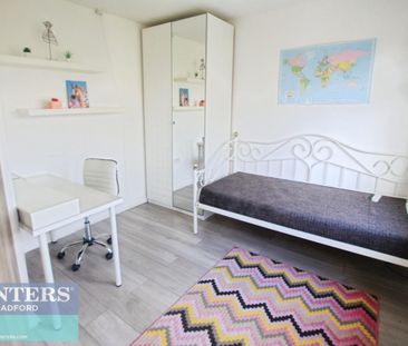 3 bedroom House To Let Total Size: 979 SQ FT - Photo 6