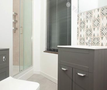 Studio 1 207 High Street - Photo 4