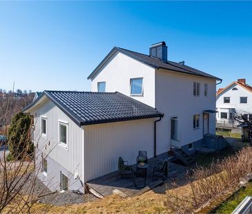 Carlsteins väg, Partille - Foto 2