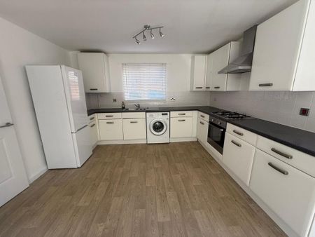 2 bedroom apartment to rent - Photo 5