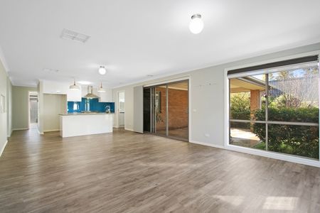 8 Wintersun Parade, WODONGA VIC 3690 - Photo 4