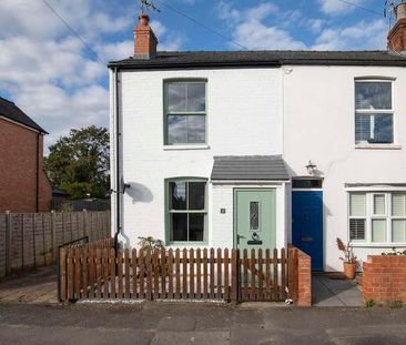 Croft Avenue, Cheltenham, GL53 - Photo 3