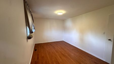 For Lease - 2153 Spring Street, Innisfil, Ontario - Photo 5