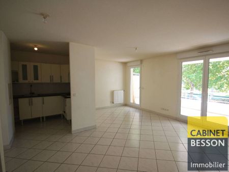 Location appartement Grenoble 38000 3 pièces 66.93 m² - Photo 2