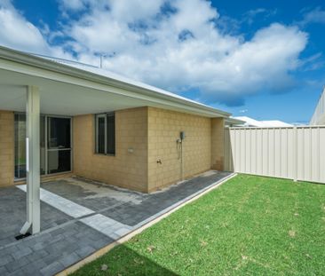 DUAL KEY LIVING - MAIN HOUSE - Photo 4