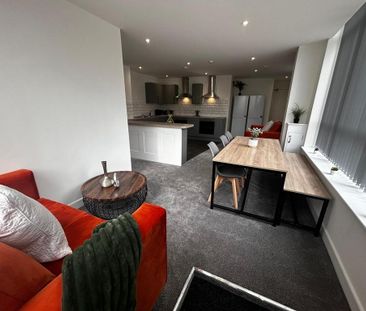 9 bedroom house share to rent - Photo 1