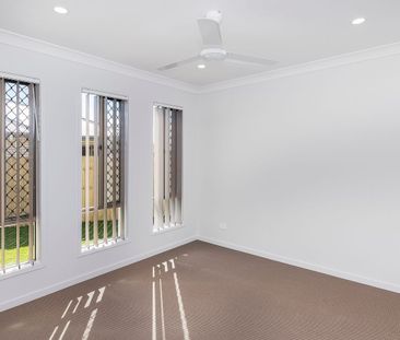 4 Bedroom Home - Photo 4