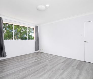 Updated and convenient - Photo 5