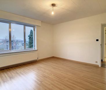 Rustig gelegen volledig vernieuwd appartement met 2 ruime slaapkamers vlakbij Leuven - EPC 237 kWh/m² - bewoonbare oppervlakte 72 m² - Photo 4