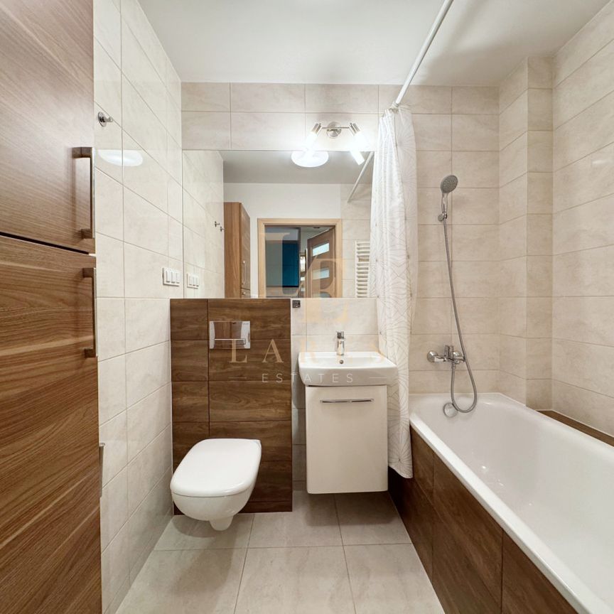 Dwa Osobne Pokoje | Garaż | Balkon | Zwierzęta OK - Photo 1