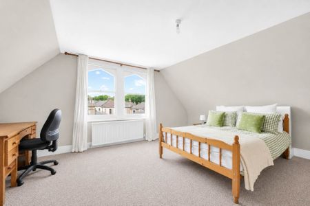 Price £3,500 pcm - Available 13/07/2026 - Furnished - Photo 4