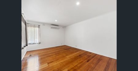 Macleod 4 Bedroom House with its own park - Photo 5