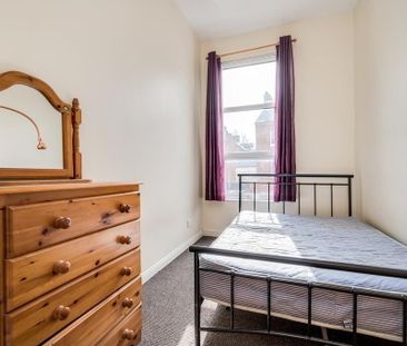 Flat 2, 42 University Street, Belfast, BT7 1FZ - Photo 5