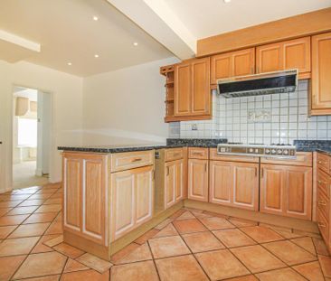 3 bedroom detached house to rent - Photo 6