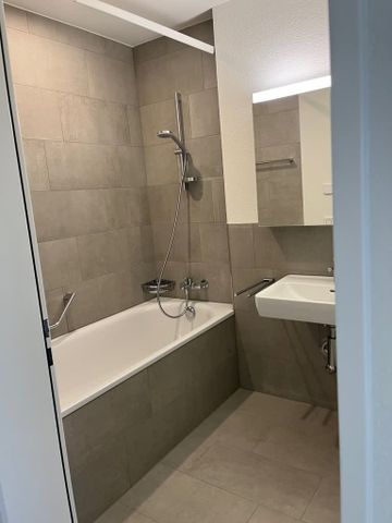 3.5 Zimmer, 81 m², 2. Stock - Photo 4