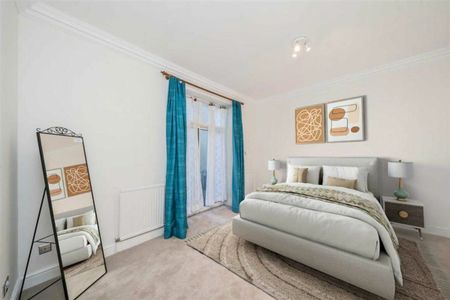 Queen's Gate, South Kensington, SW7 - Photo 5
