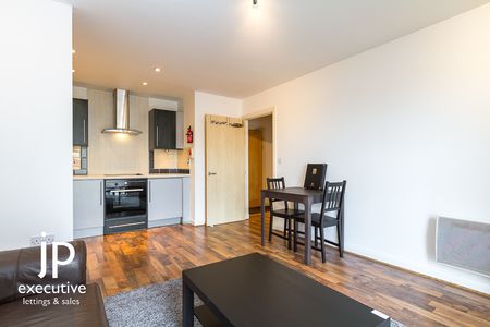 LANDMARK PLACE CARDIFF CITY CENTRE FULLY FURNISHED ONE BEDROOM APARTMENT - Photo 5