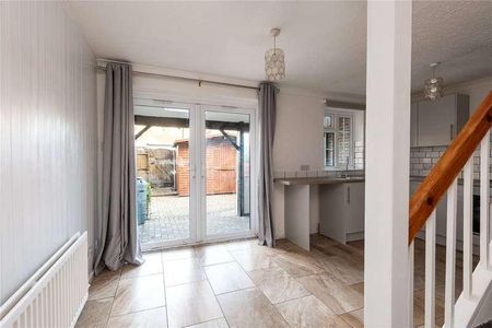 Balmoral Terrace, Sittingbourne, Kent, ME10 - Photo 4