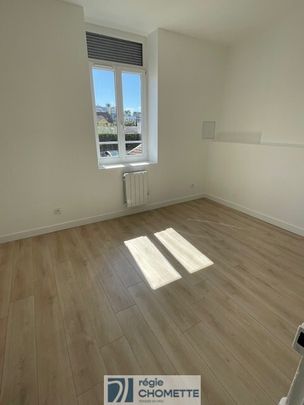 258 RTE DE GENAS 69500 BRON, - Photo 1