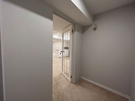 For Lease - 86 Verdi Road, Richmond Hill, Ontario - Photo 5