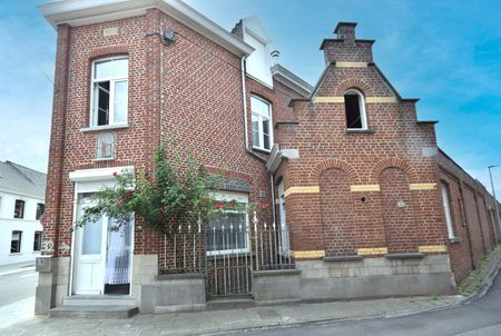 HOEKWONING IN CENTRUM RUMBEKE - Photo 2