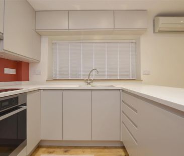 1 bedroom terraced house to rent - Photo 5