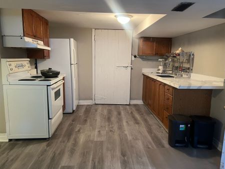 For Lease - 80 Taunton Road Unit# Bsmt, Oshawa, Ontario - Photo 2