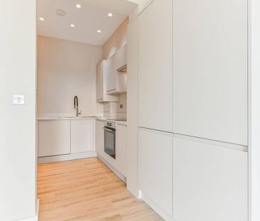 1 bedroom flat to rent - Photo 6