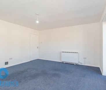 2 bed Apartment for Rent - Photo 5
