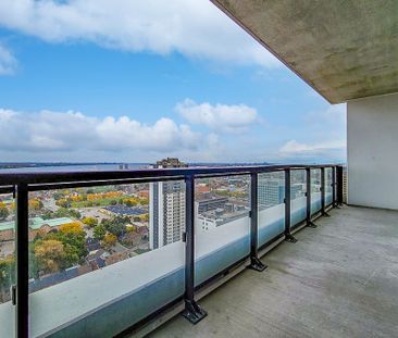 For Lease - 15 Queen Street Unit# 2011, Hamilton, Ontario - Photo 5