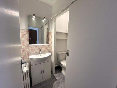 Location Appartement 1 pièce 23m² - Photo 5