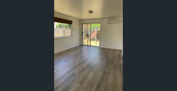 Modern Comfort & Great Convenience in the Heart of Campbelltown 3 Bedrooms I 1 Bathroom I Garage + Carport - Photo 1