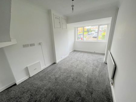 4 bedroom terraced house to rent - Photo 4