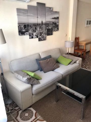 Alquiler de piso en Calle Maestra Miret, 4 - Foto 2