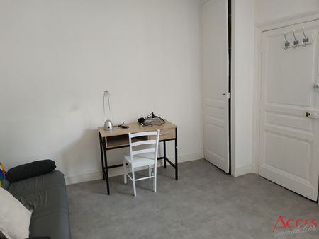 Location Appartement 1 pièce 20m² - Photo 2