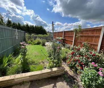 2 bedroom semi-detached house to rent - Photo 1