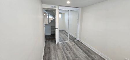 For Lease - 383 Fernleigh Circle Unit# Bsmt, Richmond Hill, Ontario - Photo 2