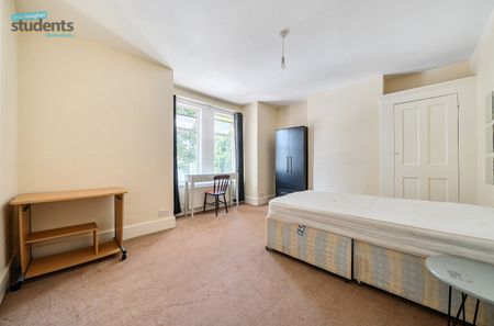 5 bedroom terraced house to rent - Photo 2