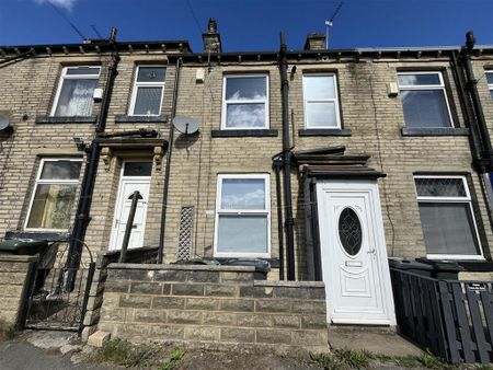 2 bedroom terraced house to rent - Photo 4