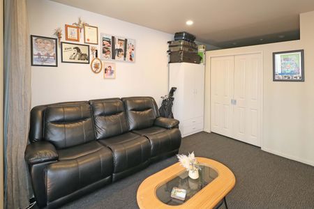 The Atrium Apartments - Photo 2