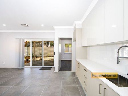 EXECUTIVE PROPERTY - Photo 3