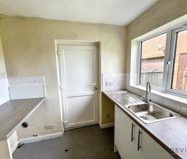 4 bedroom detached house to rent - Photo 5
