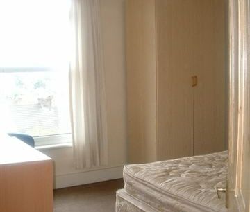 Room in a Shared House, Winsdon Road, LU1 - Photo 6