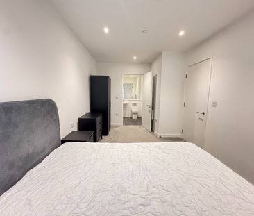 2 Bed Flat, Wharf End, M17 - Photo 6