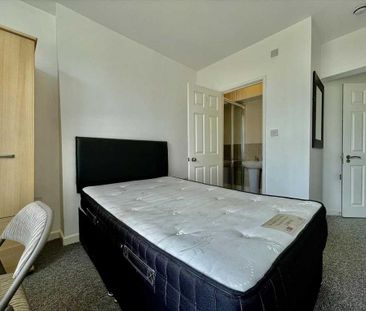 3 bedroom house share to rent - Photo 4