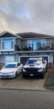 2 br - One Bathroom walk-out large Basement Suite (Campbell River) - Photo 1