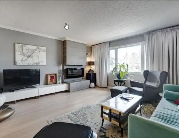 Luxury Marda Loop Duplex | 1909 42 Avenue Southwest, Calgary - Photo 1