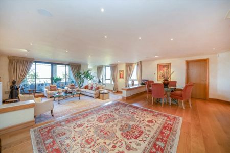 Lower Terrace, Hampstead, NW3 - Photo 2