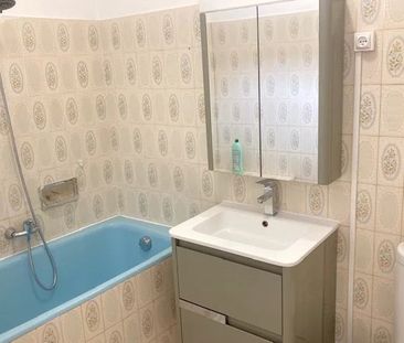 Location Appartement 3 pièces 54m² AUBAGNE 13400 - Photo 5