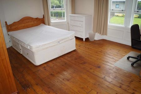 Calsayseat Road, First floor, AB24 - Photo 2